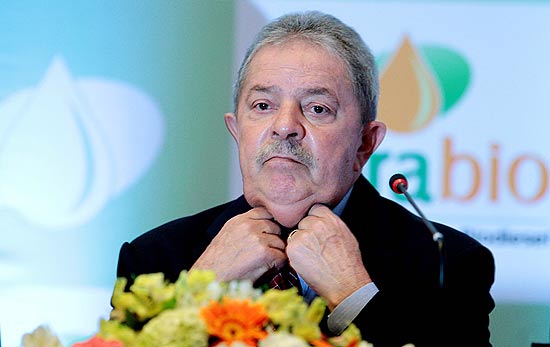 Ex-presidente Lula em evento ontem de produtores de biodiesel que fizeram uma homenagem a ele em São Paulo
