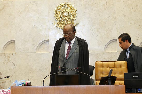 O ministro Joaquim Barbosa quando assumiu a presidência do STF 
