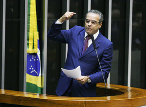 O deputado Henrique Eduardo Alves, favorido à presidência da Câmara