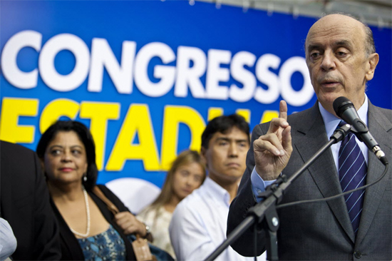 José Serra participa de Congresso Estadual do PSDB