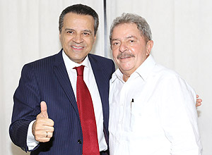 Ex-presidente Lula recebe visita de Henrique Alves