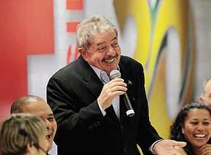 O ex-presidente Lula discursa em evento com sindicalistas em São Paulo na quarta