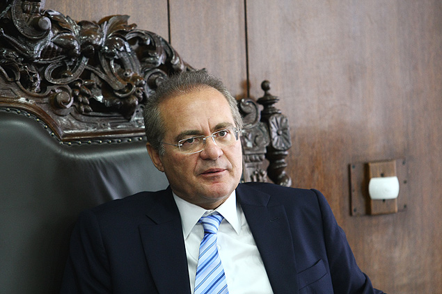Presidente do Senado Federal, Renan Calheiros (PMDB-AL), durante encontro em seu gabinete 