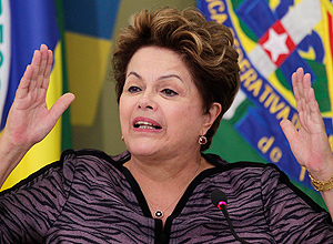 Dilma Rousseff em encontro com governadores