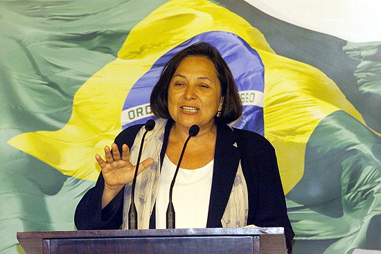 Wanda Engel, quando era ministra da Assistncia Social do governo Fernando Henrique Cardoso, em 2000