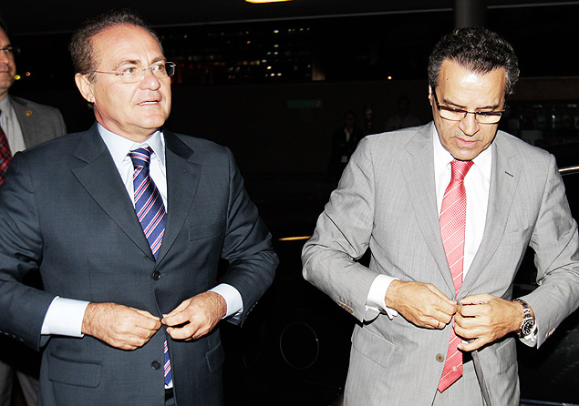 Presidentes do Senado, Renan Calheiros (PMDB-AL); e da Cmara, Henrique Alves (PMDB-RN); aps reunio com o ministro Gilmar Mendes