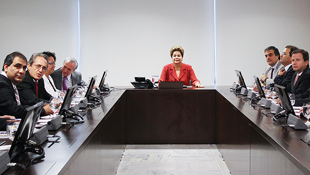 Presidente Dilma Rousseff reunida com representantes da OAB e do Movimento Contra a Corrupo Eleitoral 