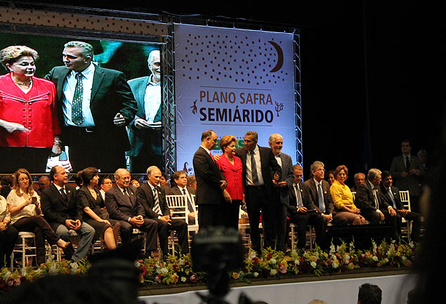 La presidenta Dilma Rousseff participa de una reunin junto a gobernadores del Nordeste brasileo