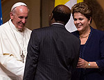 Papa Francisco, Joaquim Barbosa e Dilma Rousseff (Daniel Marenco/Folhapress)