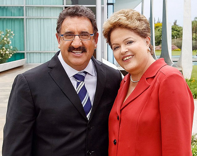 A presidente Dilma, que recebeu o apresentador Ratinho no Palácio da Alvorada para entrevista ao programa dele