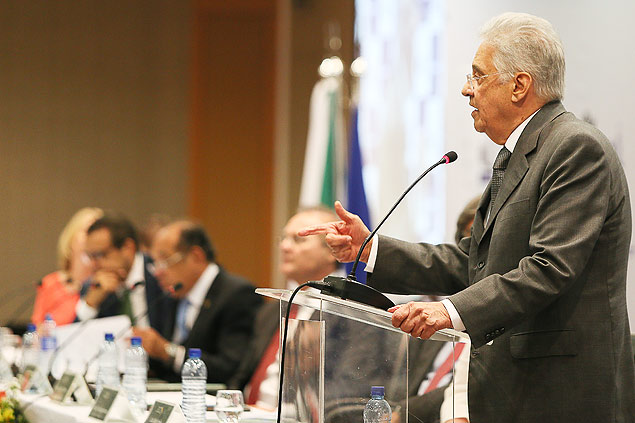 O ex-presidente Fernando Henrique Cardoso participa de cerimnia de abertura de um congresso sobre direito constitucional