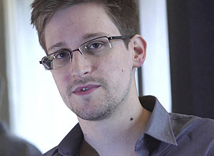 Edward Snowden, ex-tcnico dos servios secretos dos Estados Unidos que revelou a trama mundial de espionagem