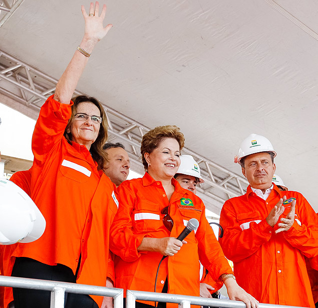 Graa Foster, presidente da Petrobrs, a presidente Dilma Rousseff e o governador Eduardo Campos em evento em Pernambuco