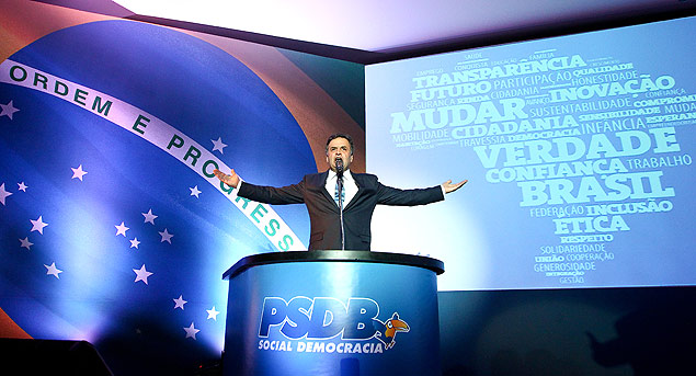 O senador Acio Neves (PSDB-MG) em evento do partido para lanamento de diretrizes que iro compor sua candidatura em 2014