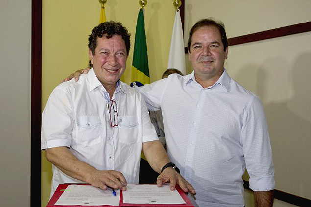 Wolvenar Camargo assume cargo de assessor especial de Tião Viana (PT), com salário de R$ 17 mil