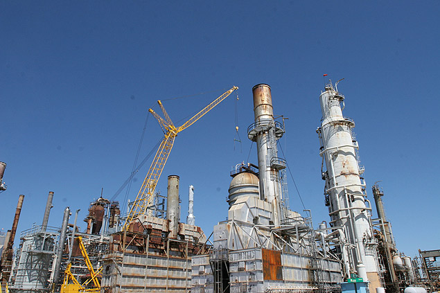 Plataforma de Pasadena, nas proximidades de Houston, no Texas (EUA), adquirida pela Petrobras em 2006 