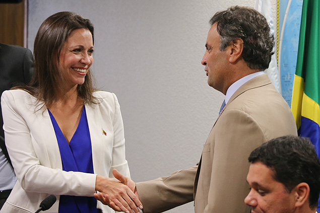Mara Corina Machado e o Senador Acio Neves na Comisso de Relaes Exteriores e Defesa Nacional