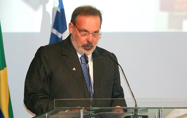 Senador Armando Monteiro ocupar o Ministrio do Desenvolvimento, Indstria e Comrcio Exterior