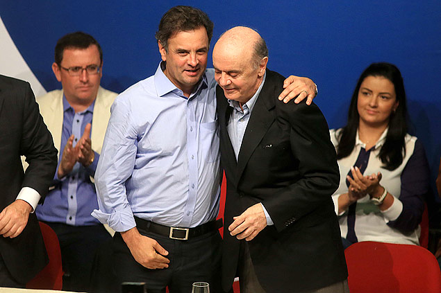 Acio Neves e Jos Serra em encontro do PSDB
