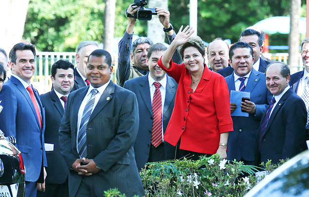 Presidente Dilma Rousseff, ao lado de lideranas do PP