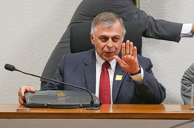 O ex-diretor da Petrobras Paulo Roberto da Costa durante depoimento na CPI da Petrobras no Senado