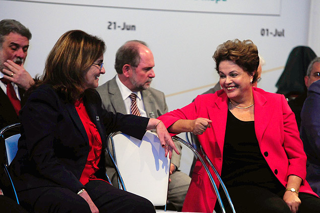 Com a presena de Dilma, Petrobras celebra produo de 500 mil barris de petrleo dirios na rea do pr-sal