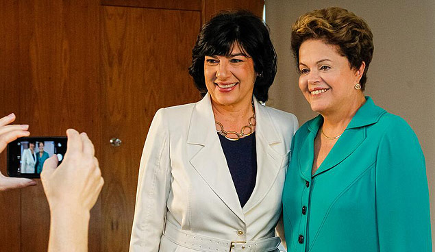Christiane Amanpour, correspondente da CNN, com a presidente Dilma Rousseff 