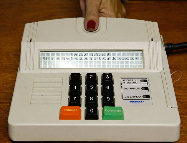 BRASLIA, DF, BRASIL, 28-05-2010, 15h50: Identificacao biometria da urna eletronica que sera usada em algumas zonas eleitorais na eleicao de outubro de 2010. (Foto: Sergio Lima/Folhapress, PODER) ***EXCLUSIVO FOLHA***