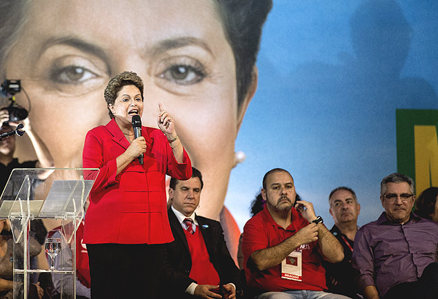 A presidente Dilma participa de evento da CUT com Alexandre Padilha, em Guarulhos