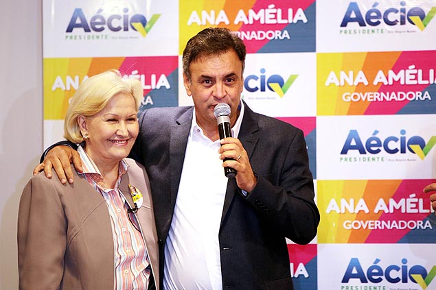 Ana Amlia (PP), derrotada ao governo do RS, com o presidencivel tucano Acio Neves
