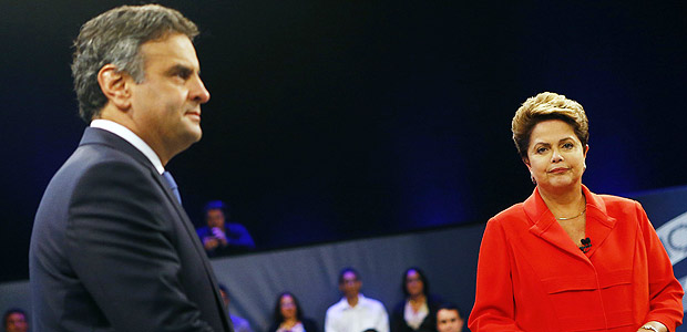 O tucano Acio Neves e a petista Dilma Rousseff antes do debate da Rede Globo