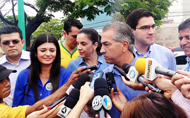 O candidato do PSDB ao governo de Mato Grosso do Sul, Reinaldo Azambuja, que afirmou neste domingo (26) que o PT "no  um partido,  uma faco" 