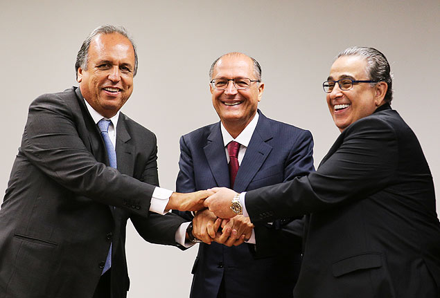 Os governadores Pezão (RJ), Alckmin (SP) e Pinto Coelho (MG) selam acordo