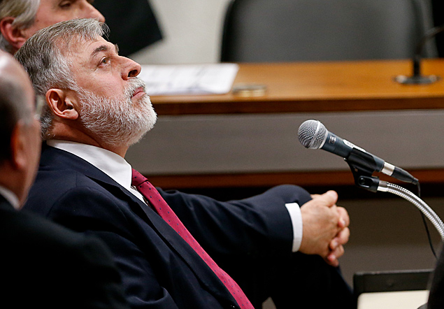 Paulo Roberto Costa, ex-diretor da Petrobras, durante sesso da CPI mista que investigou a estatal