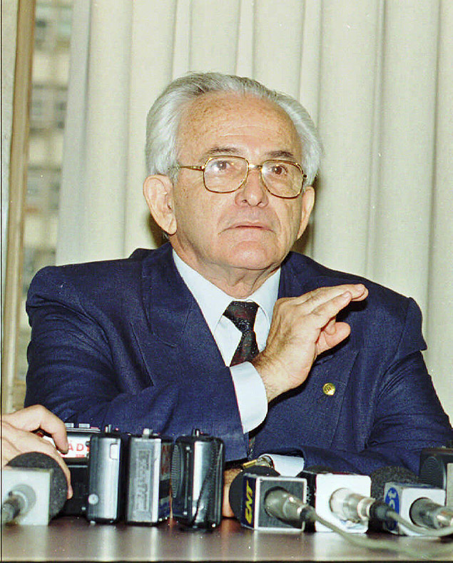 O general Nilton Cerqueira, quando era secretário de Segurança do Rio, em 1995