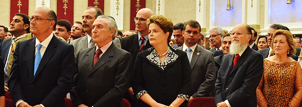  Geraldo Alckmin,Michel Temer, Dilma Rousseff , o pastor Edir Macedo e Fernando Haddad, participam da inaugurao do Templo de Salomo, da Igreja Universal, no bairro do Brs, em So Paulo (SP). 