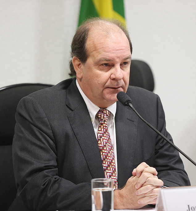 O ex-diretor da Petrobras Jorge Zelada em sesso da CPI