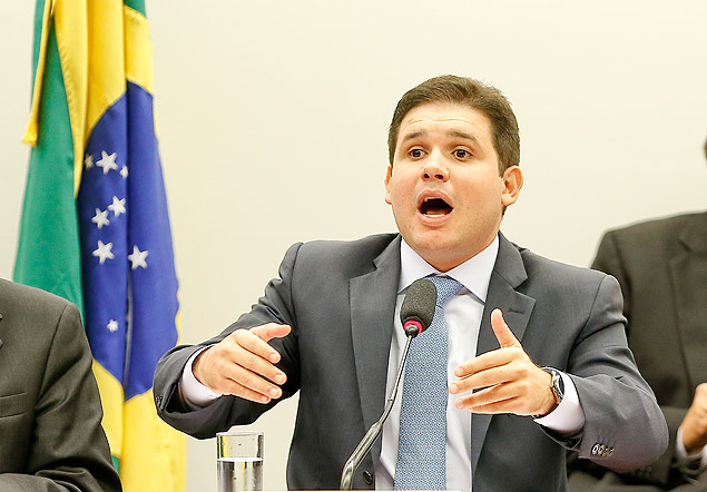 O presidente CPI da Petrobras, deputado Hugo Motta (PMDB-PB), durante sesso da comisso
