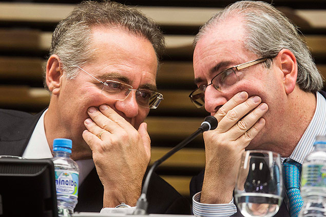 Renan Calheiros e Eduardo Cunha conversam em evento de campanha que pede mais mulheres na poltica