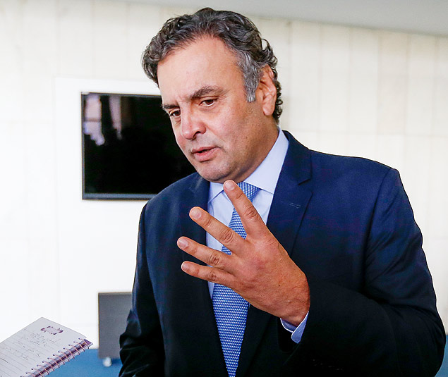 O senador Acio Neves (MG), presidente do PSDB que ser reconduzido ao cargo em julho