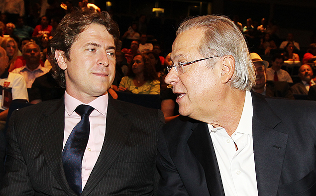 O ex-ministro José Dirceu, ao lado de seu filho, o deputado Zeca Dirceu (PT-PR), em imagem de 2013