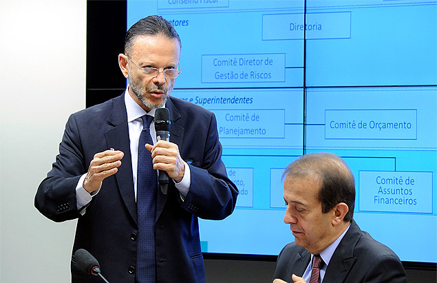 Presidente do BNDES, Luciano Coutinho, durante CPI do BNDES 