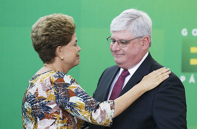 Brasilia, DF, Brasil, 17/09/2015: Presidente Dilma Rousseff durante cerimonia de reconducao do Procurador Geral da Republica, Rodrigo Janot, ao cargo. Palacio do Planalto. Foto: Pedro Ladeira/Folhapress