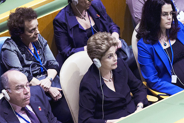 Brazilian President Dilma Rousseff listens as Pope Francis addresses attendees in the opening ceremony to commence a plenary meeting of the United Nations Sustainable Development Summit 2015 at the United Nations headquarters in Manhattan, New York September 25, 2015. More than 150 world leaders are expected to attend the UN Sustainable Development Summit from September 25-27, 2015 at the United Nations in New York to formally adopt an ambitious new sustainable development agenda, a press statement by the U.N. stated. REUTERS/Andrew Kelly ORG XMIT: NYK416
