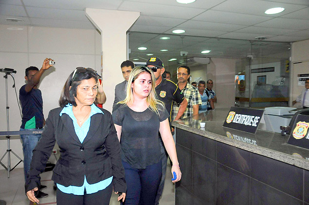 After 39 days on the run, the former mayor of Bom Jardim (MA), Lidiane Leite, 25, turned herself in on Monday (28) 