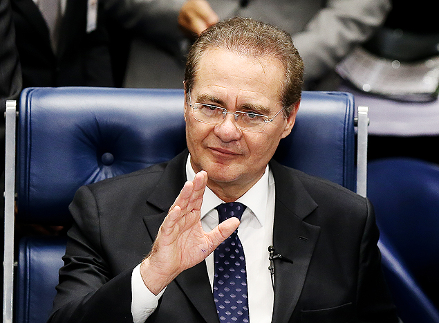 O presidente do Senado, Renan Calheiros, preside sesso de votao da casa