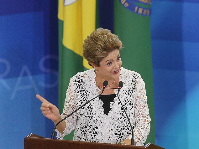 A Presidente Dilma Rousseff na posse dos novos ministros de seu governo