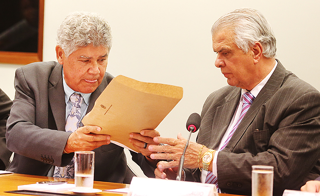 Jos Carlos Arajo, presidente do Conselho de tica, recebe ao Cunha do lder do Psol, Chico Alencar
