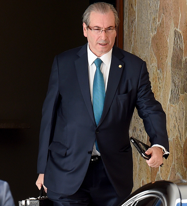 Eduardo Cunha (PMDB-RJ) chega à Câmara um dia após acolher pedido de impeachment contra Dilma Rousseff