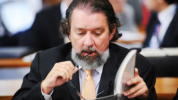 O advogado, Antnio Carlos de Almeida Castro, o Kakay, defensor de Roseana Sarney e Acio Neves